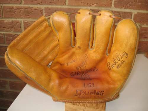 Al Dark Spalding 1153 2 Front